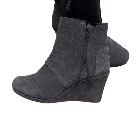 Toms Desert Wedge Ankle Booties Gray Suede Back Zip Women's US 9 - Picture 6 of 7
